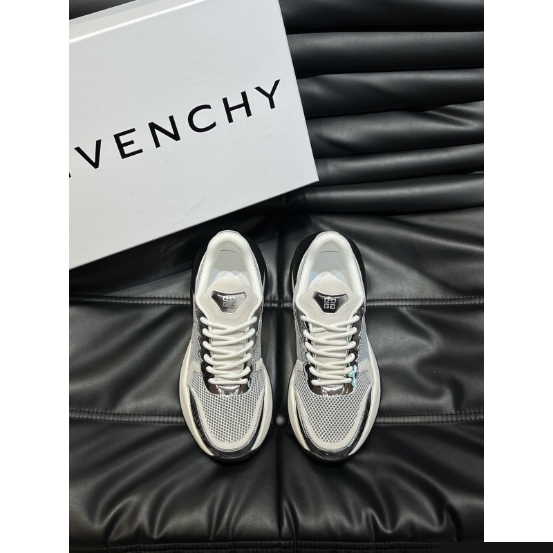 Givenchy Sneakers